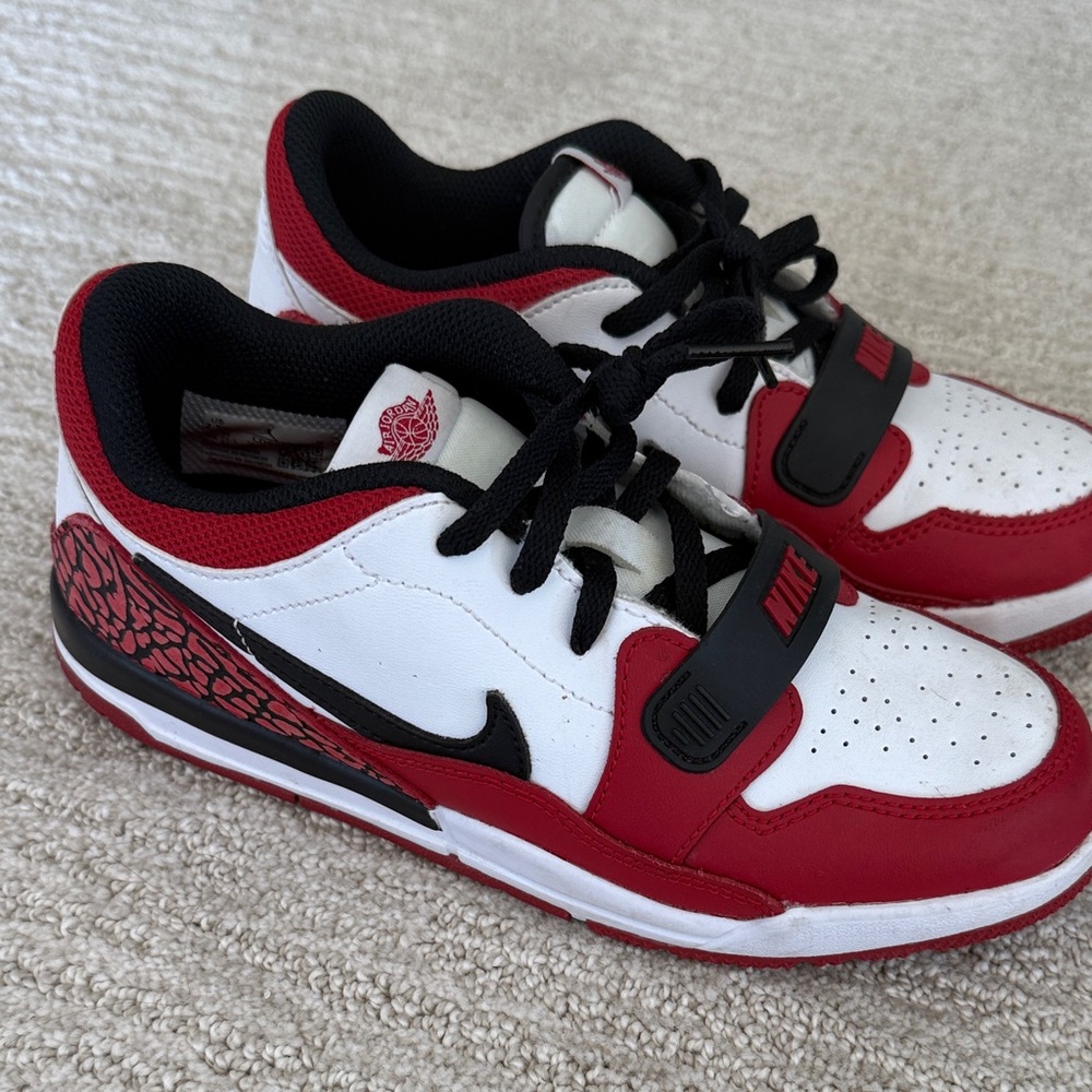 Nike Kids Red and White Sneakers